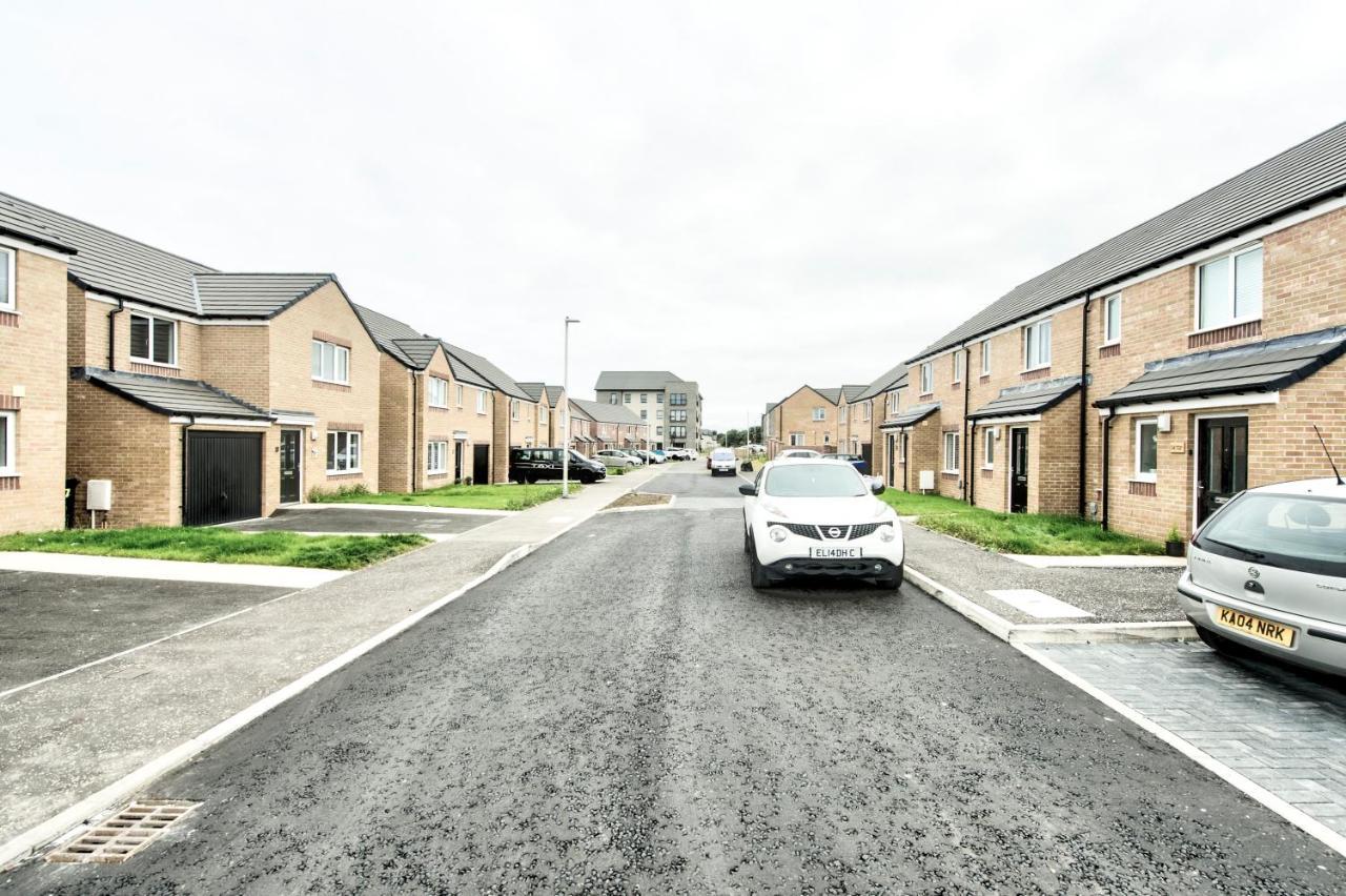 2-Bedroom Holiday Home With Private Garden & Parking Edinburgh Bagian luar foto